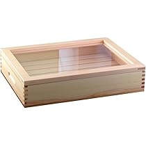 Amazon.co.jp: 木製 ネタ箱 目皿・アクリル蓋付 小 白木 長方形